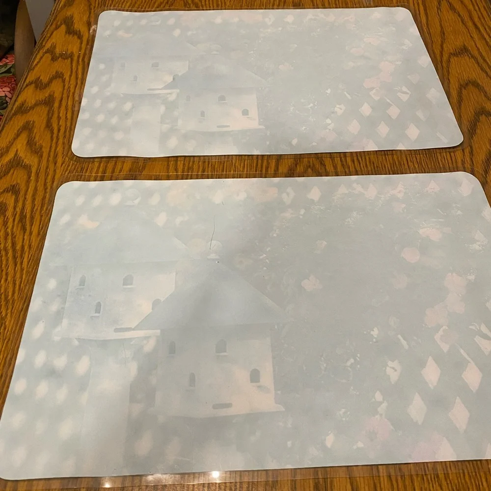 Placemats & more.Excellent Condition.